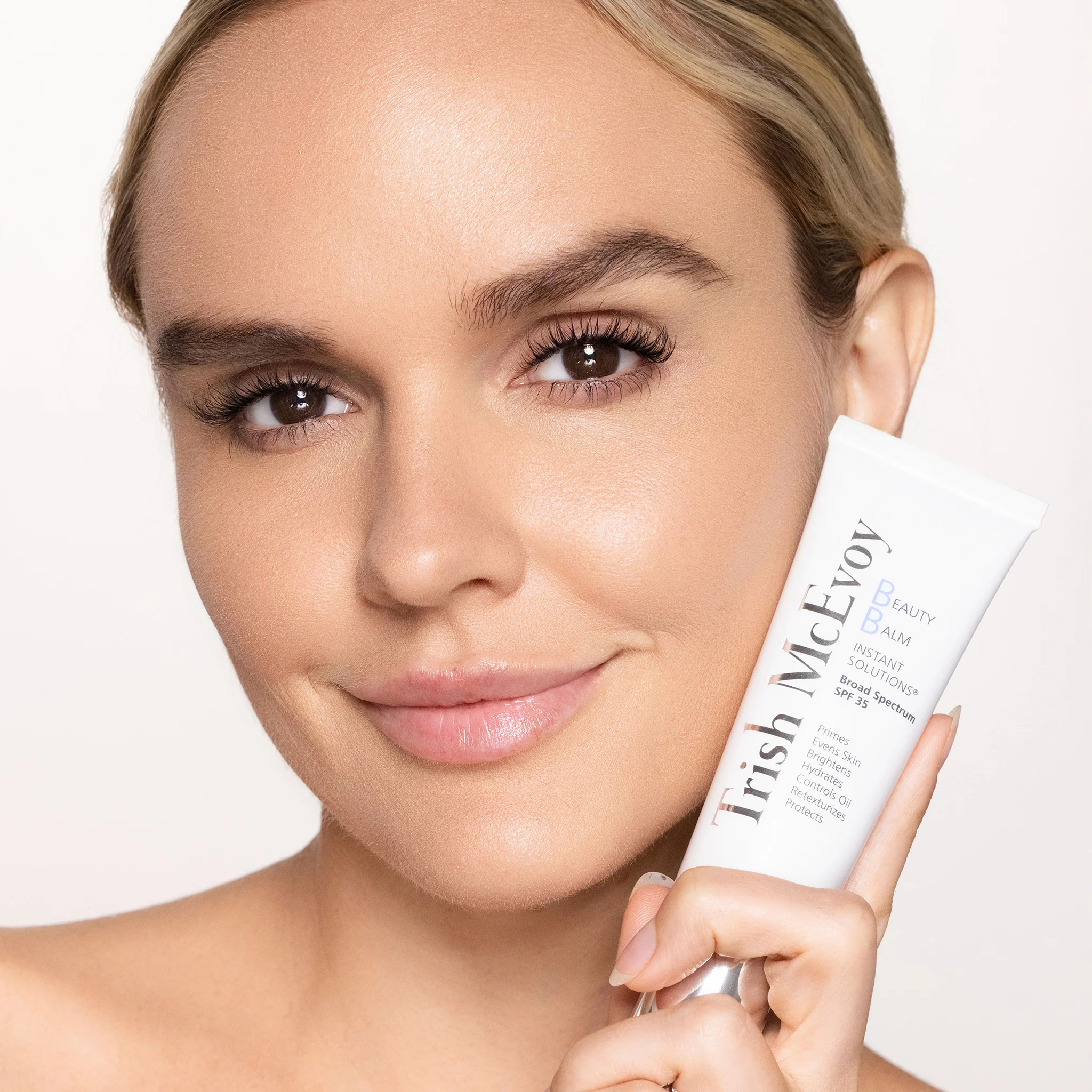 Instant Solutions® Beauty Balm SPF 35 - Image 11