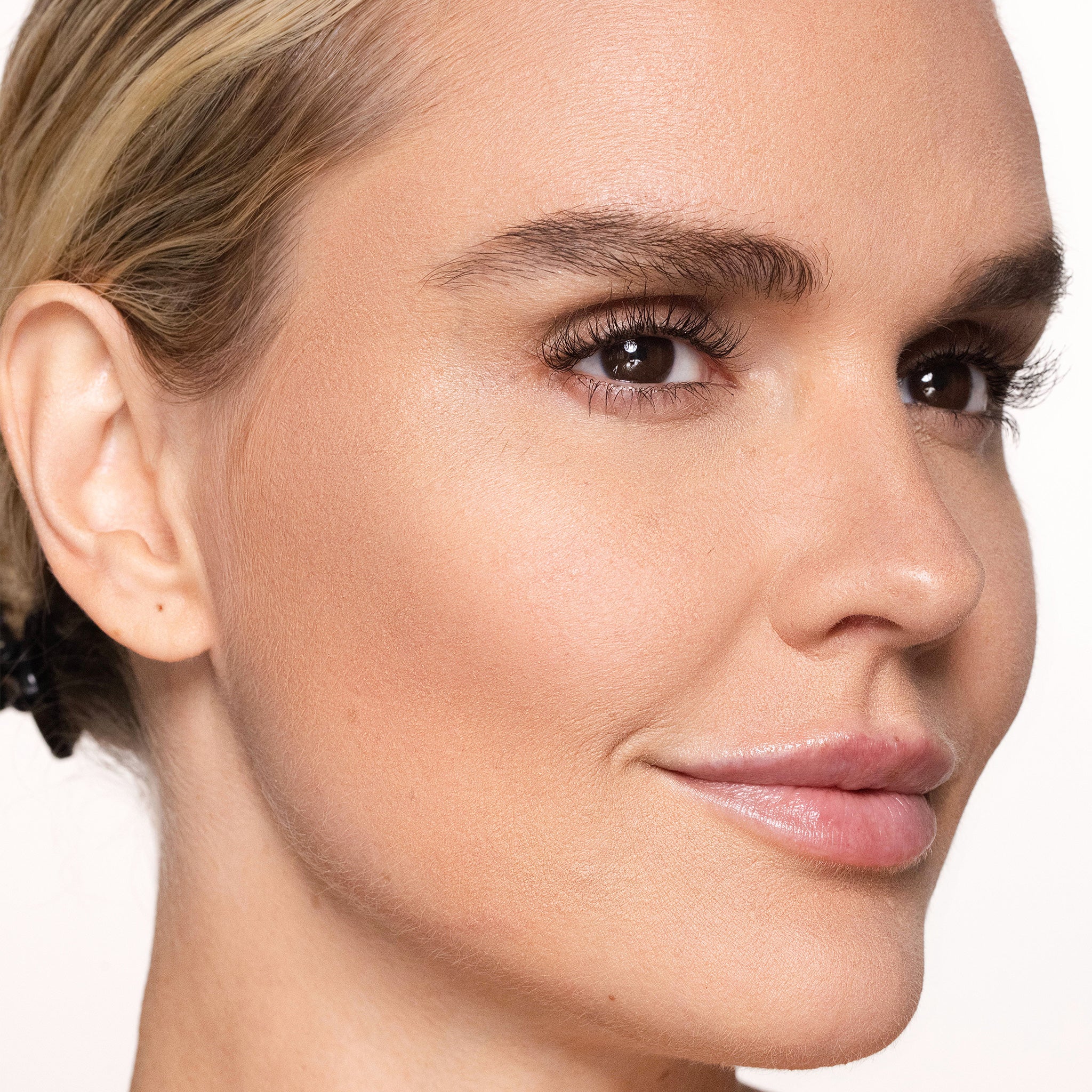 Bronzer Refill - Image 6