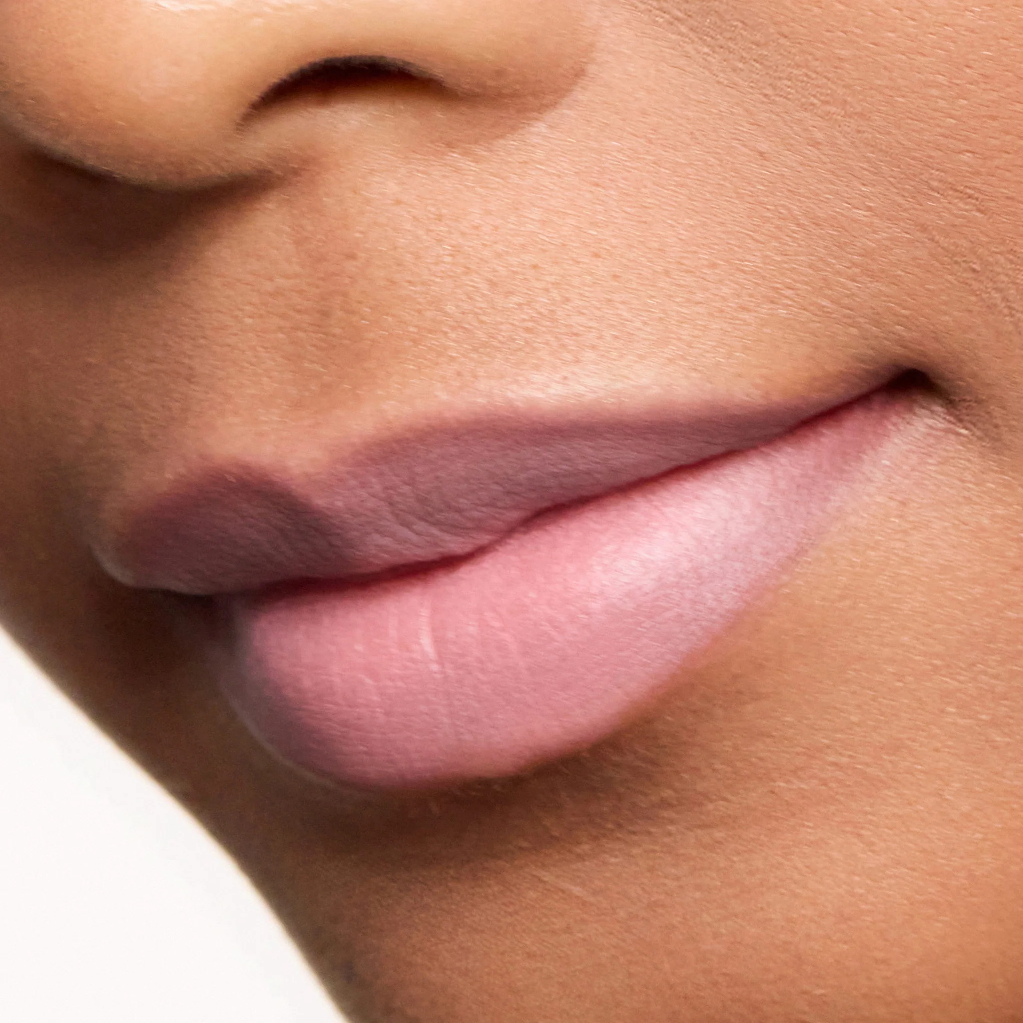 Easy Lip Color - Image 28
