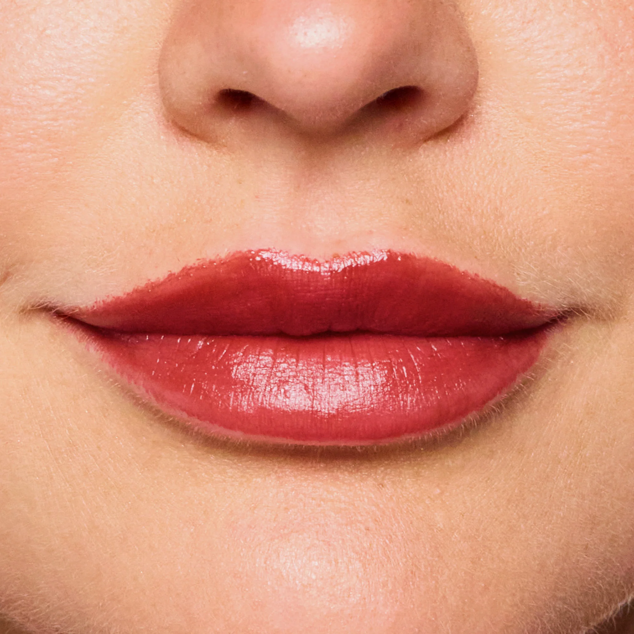 Dramatic Lip Color - Image 33