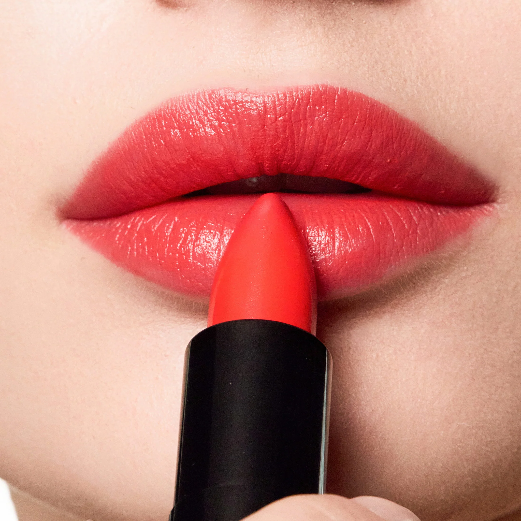 Dramatic Lip Color - Image 8